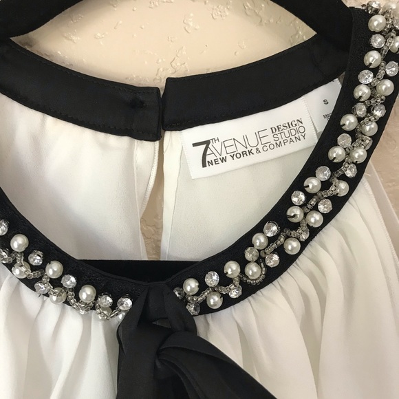 New York & Co. Women Beaded Ruffle Halter Top S - Picture 4 of 12